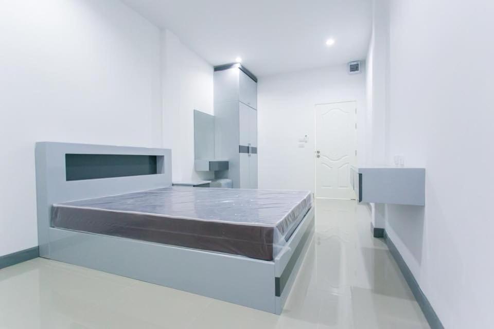 K&K Apartment Bang Phli Екстер'єр фото